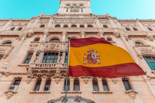Portugal dan Spanyol menunggu kesepakatan mengenai aturan pajak Eropa yang baru