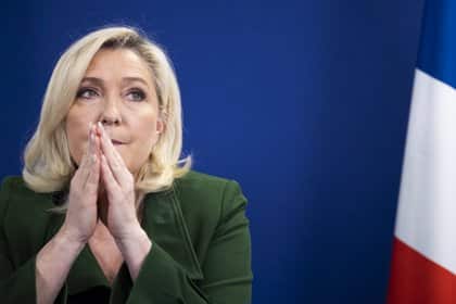 Macron tidak menutup kemungkinan Le Pen bisa berkuasa di Prancis pada tahun 2027